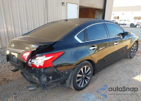 2017 Nissan Altima 2.5 Sv z USA, uszkodzony, nr VIN 1N4AL3APXHC235496